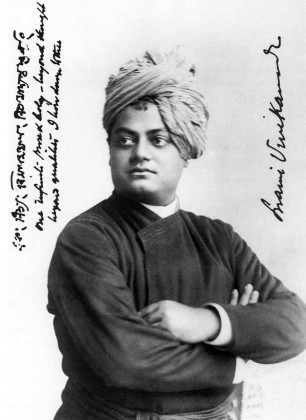 Swami_Vivekananda-1893-09-signed
